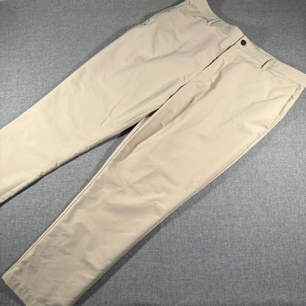 Banana Republic Men’s Chinos in Black and Khaki
